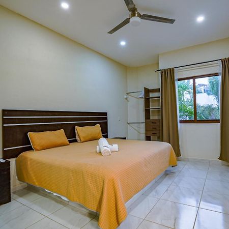 Hotel Y Suites Los Encantos サユリタ エクステリア 写真